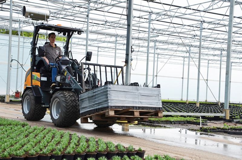 Pirmie elektriskie iekrāveji no TOBROCO-GIANT
